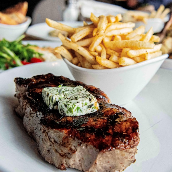 food, tableware, ingredient, steak, meat, roasting