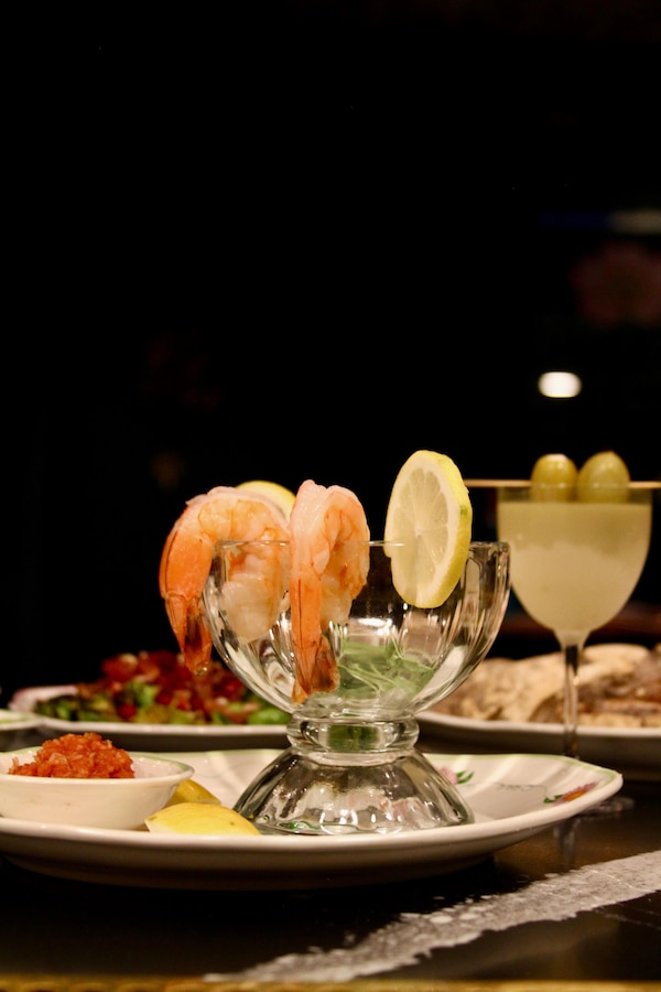 food, tableware, ingredient, serveware, citrus, dishware