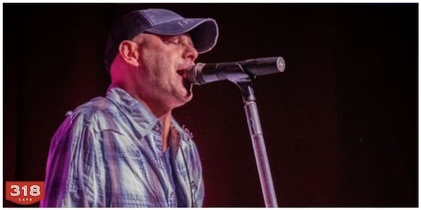 audio equipment, electronic device, performing arts, entertainment, performance, microphone