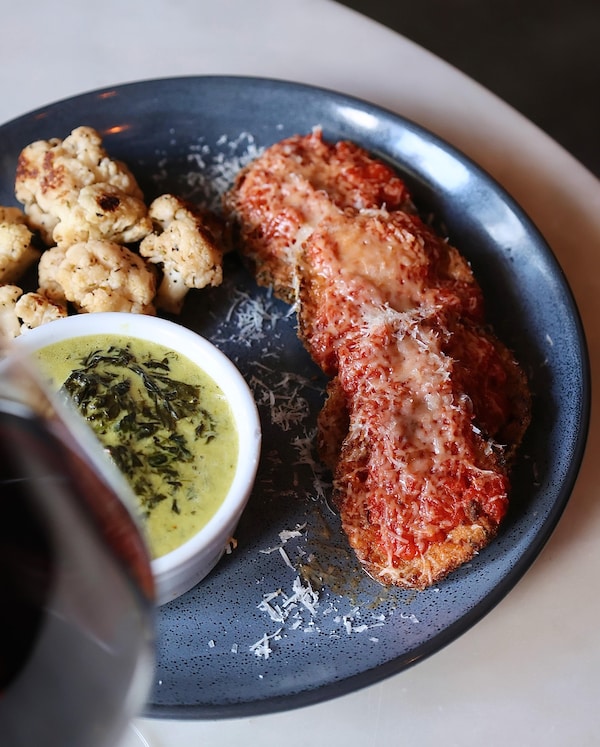 food, tableware, ingredient, fried food, cooking, sauce