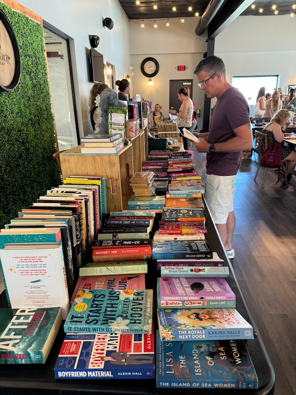table, bookcase, publication, book, shelf, customer