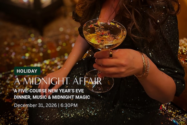 alcoholic drink, event, drinkware, liquor, stemware, night