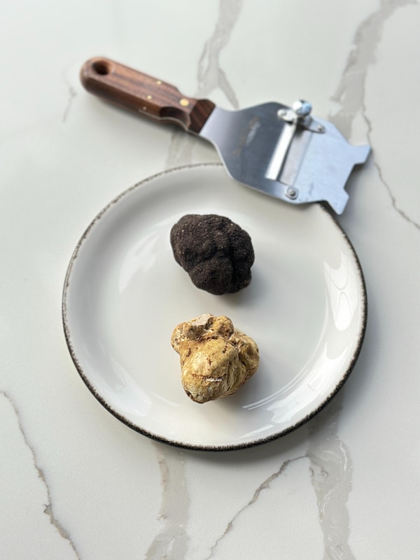 tableware, food, ingredient, serveware, dishware, kitchen utensil