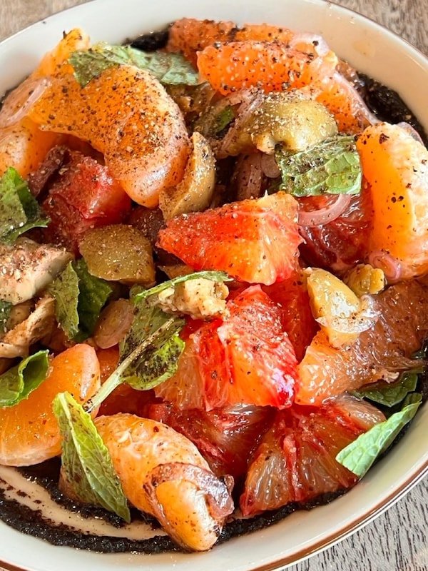 food, ingredient, vegetable, produce, salad, leaf vegetable