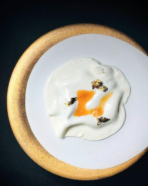dishware, ingredient, serveware, food, plate, mixture