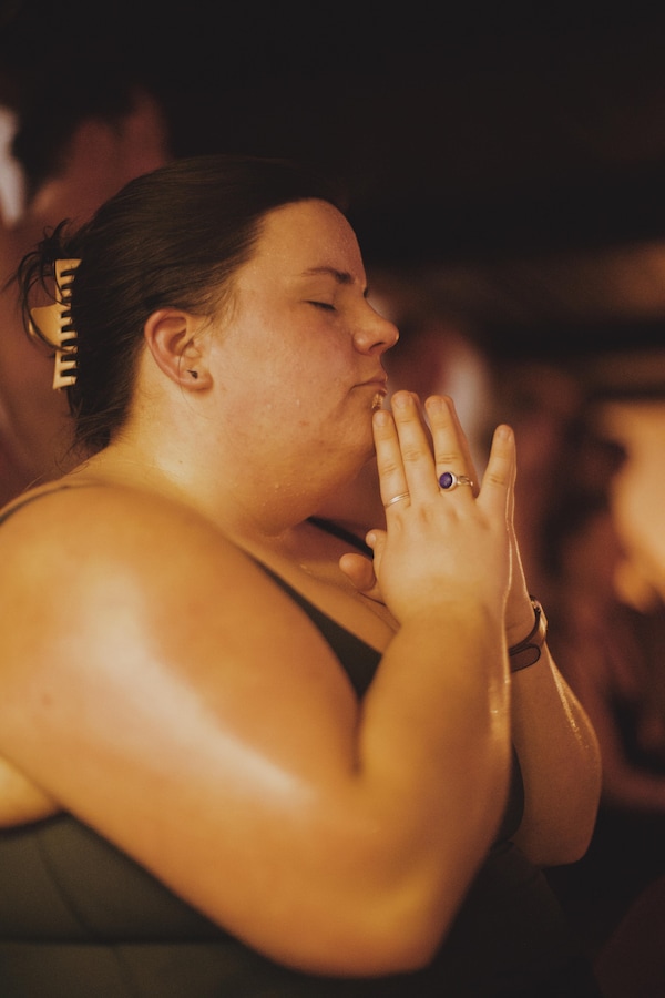 facial expression, jewellery, muscle, necklace, thorax, happiness