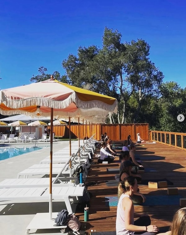 outdoor furniture, leisure, swimming pool, recreation, resort, shade
