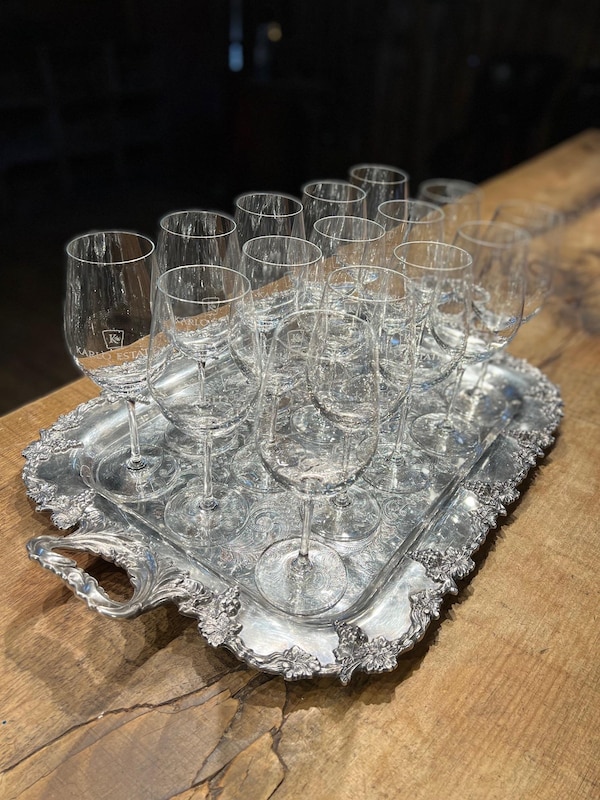 tableware, table, dishware, drinkware, serveware, tablecloth