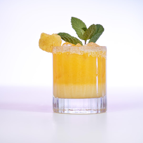 liquid, tableware, plant, drinkware, fruit, cocktail