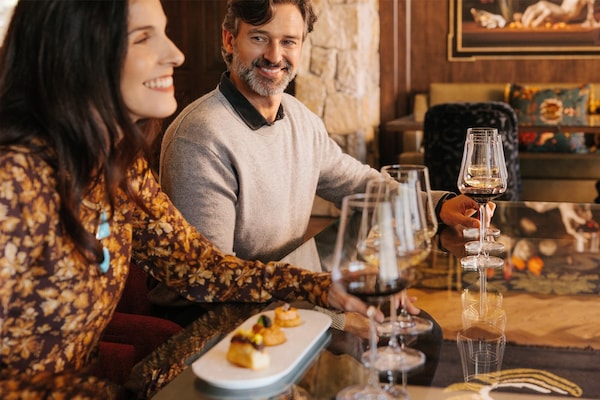 tableware, smile, drinkware, furniture, table, barware