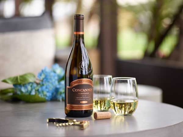bottle, alcoholic drink, wine, liquor, alcohol, barware