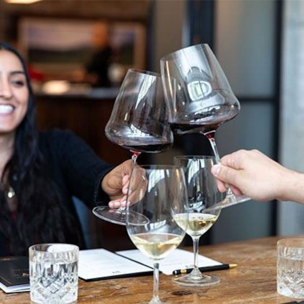 tableware, drinkware, smile, stemware, table, barware