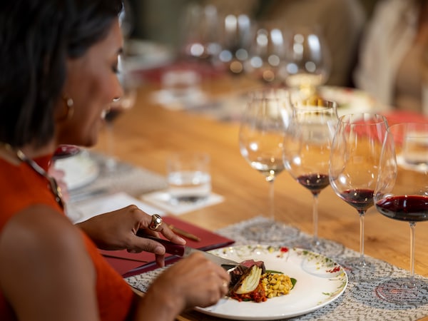stemware, tableware, drinkware, food, wine glass, barware