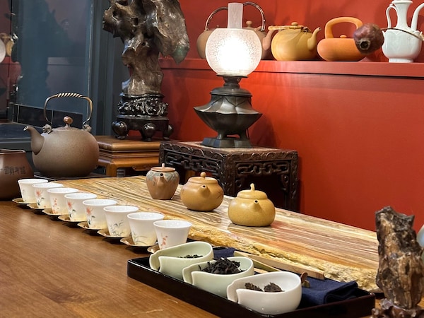 tableware, serveware, porcelain, pottery, ceramic, dishware