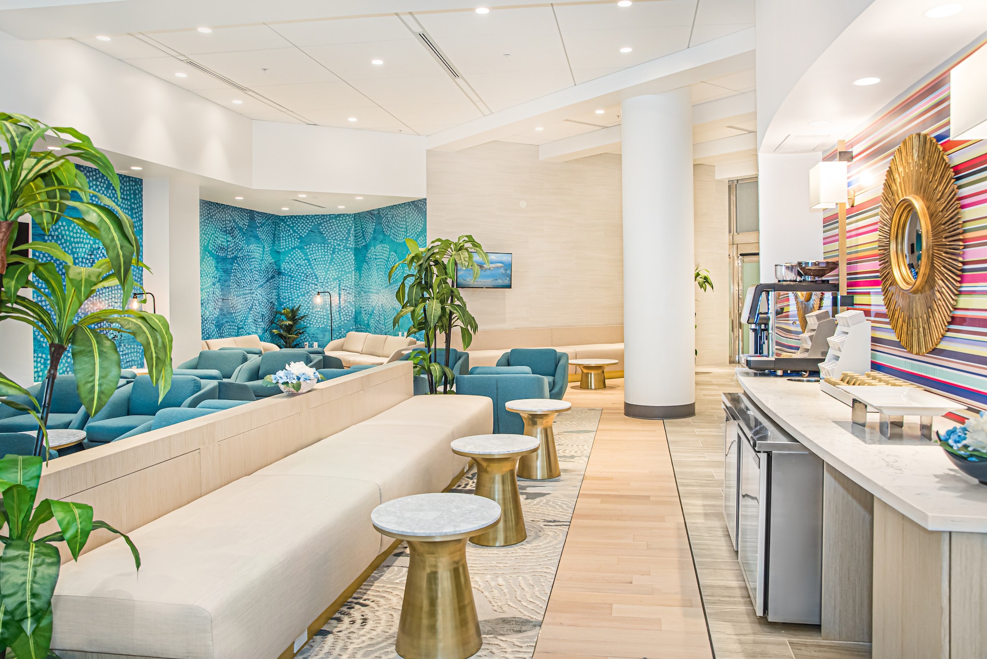 #5 of 5 images of Escape Lounges - The Centurion® Studio Partner