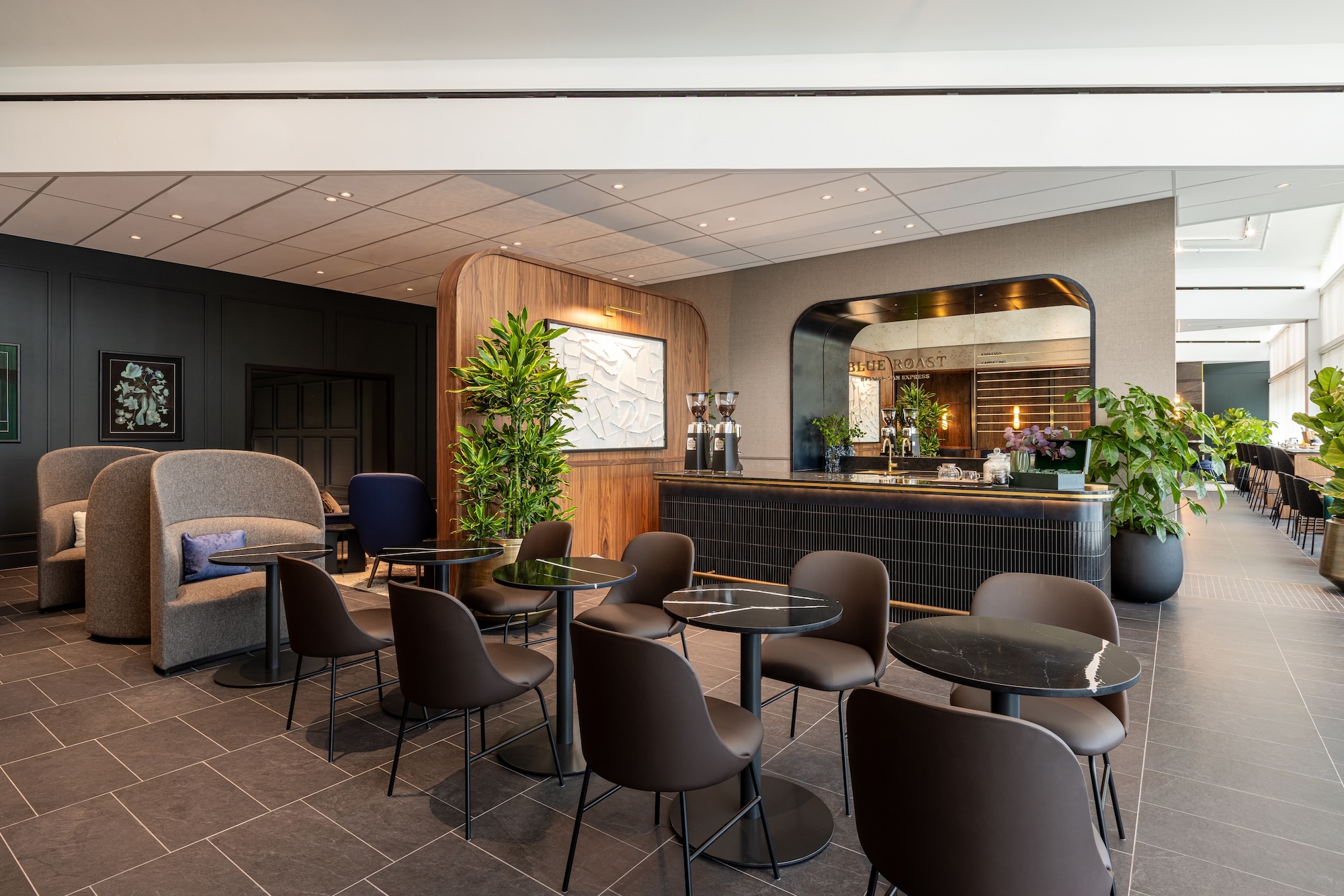 #3 of 4 slides of The Centurion Lounge