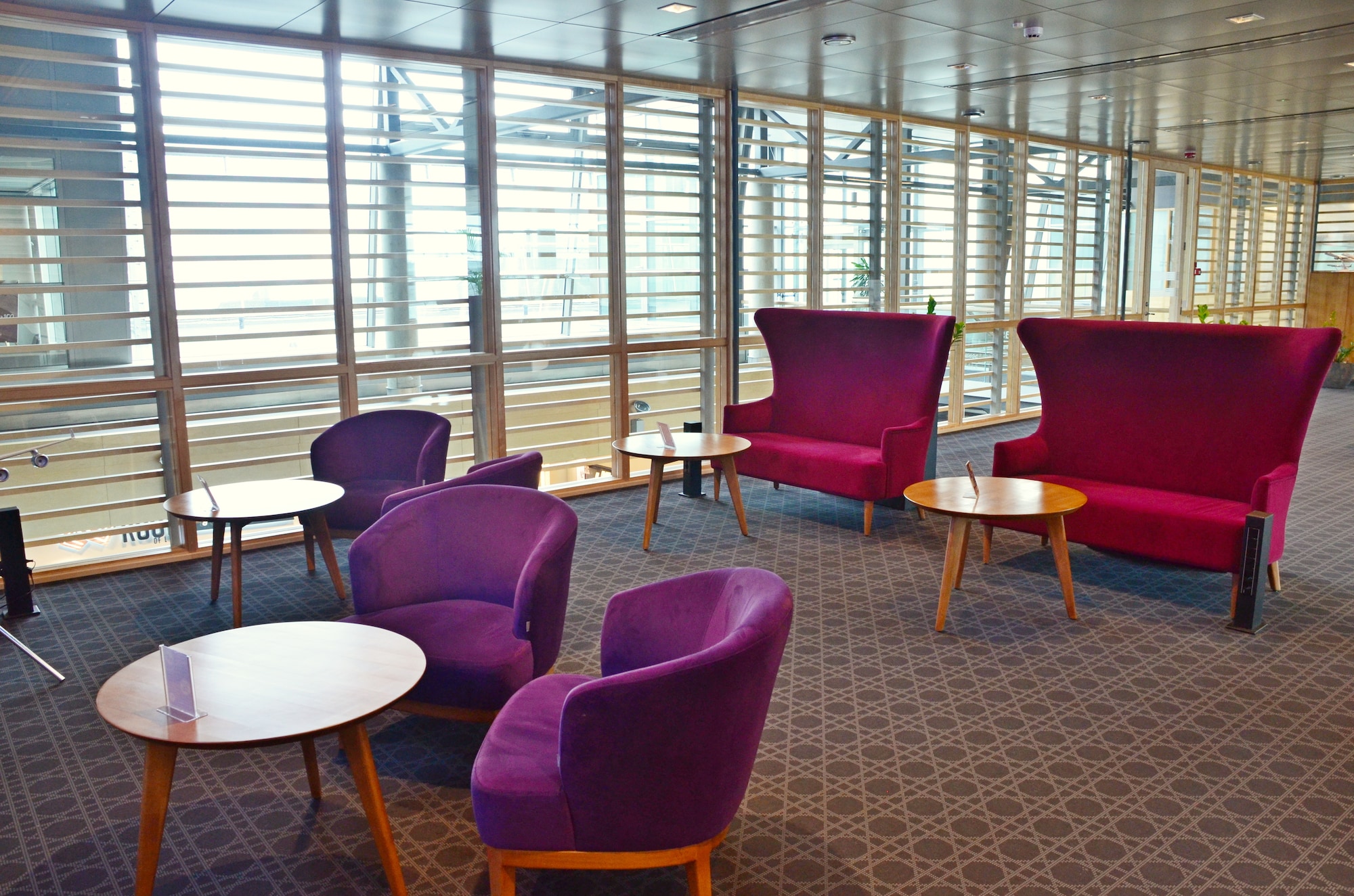 #2 of 5 images of Primeclass Business Lounge