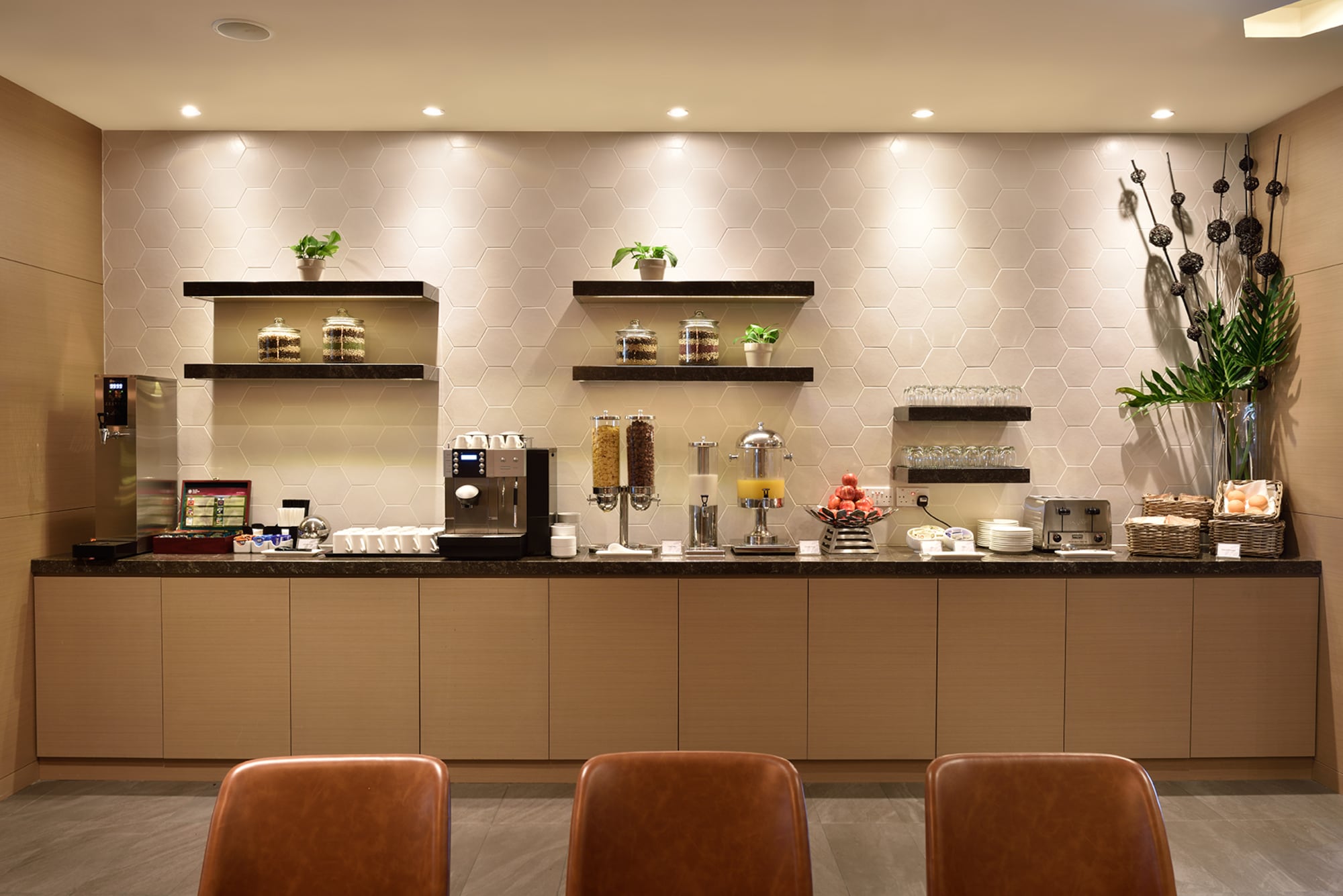 #4 of 5 images of Plaza Premium Lounge