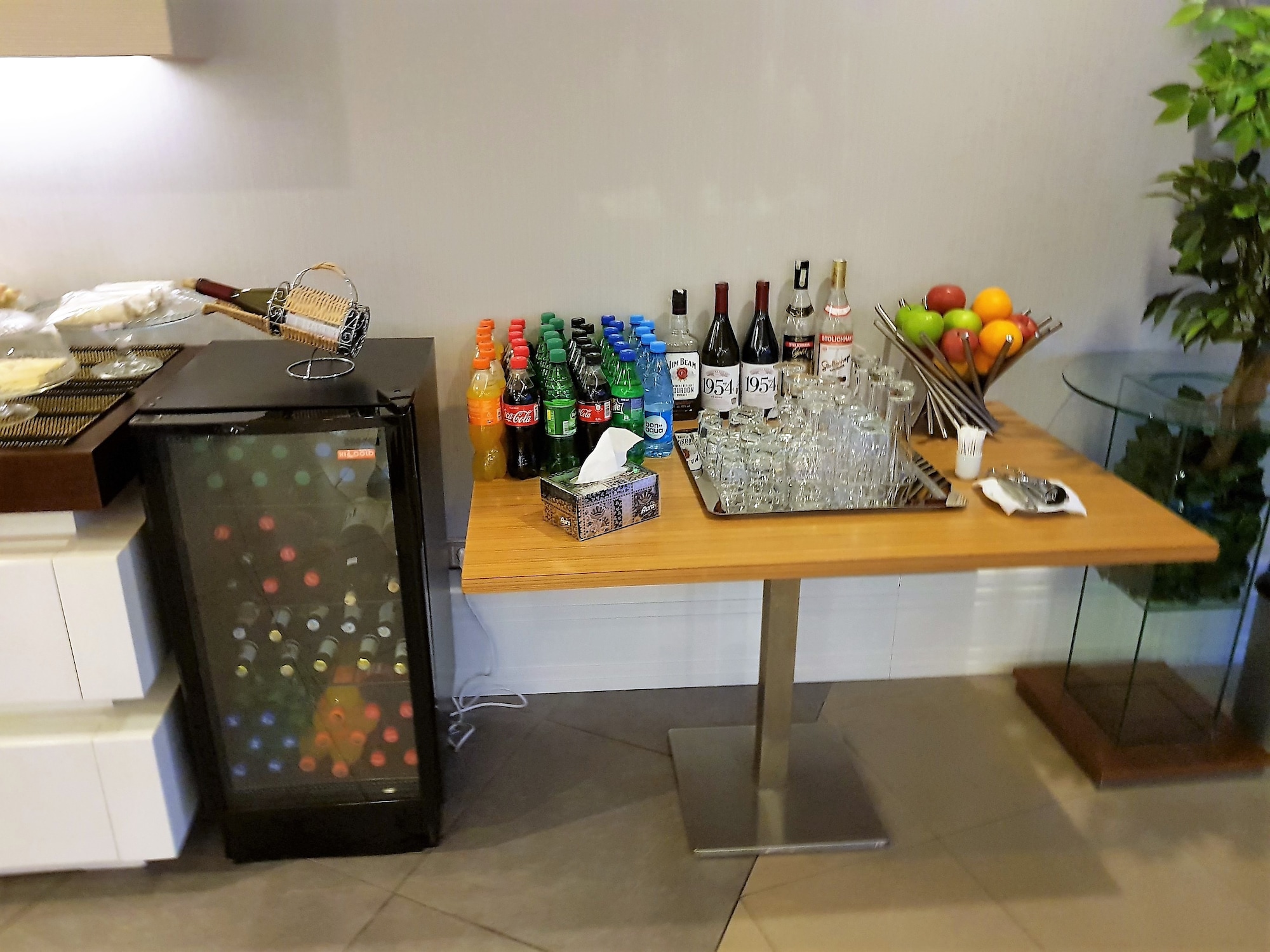 #4 of 5 images of Mugam Lounge