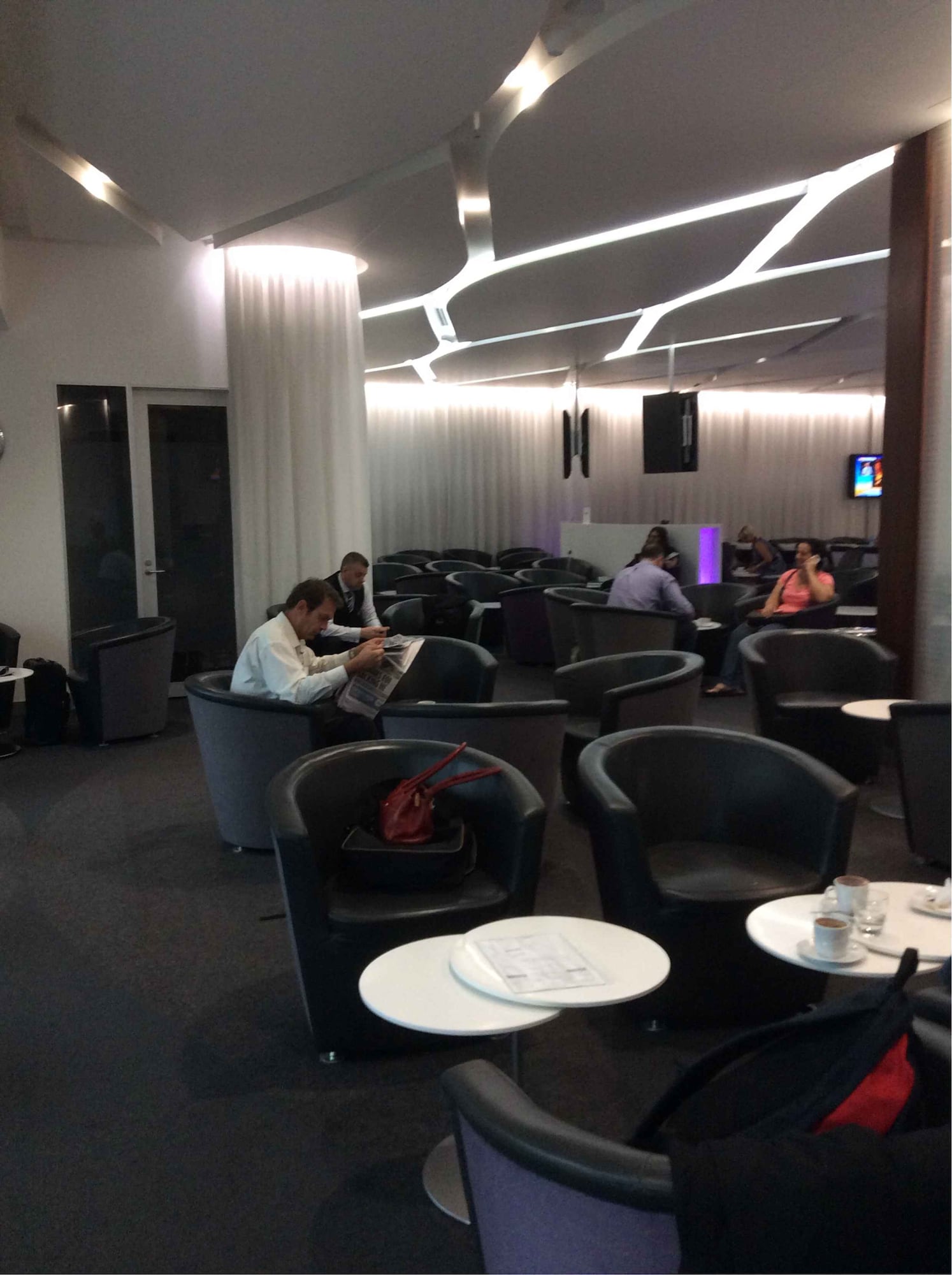 #4 of 5 slides of Virgin Australia Lounge