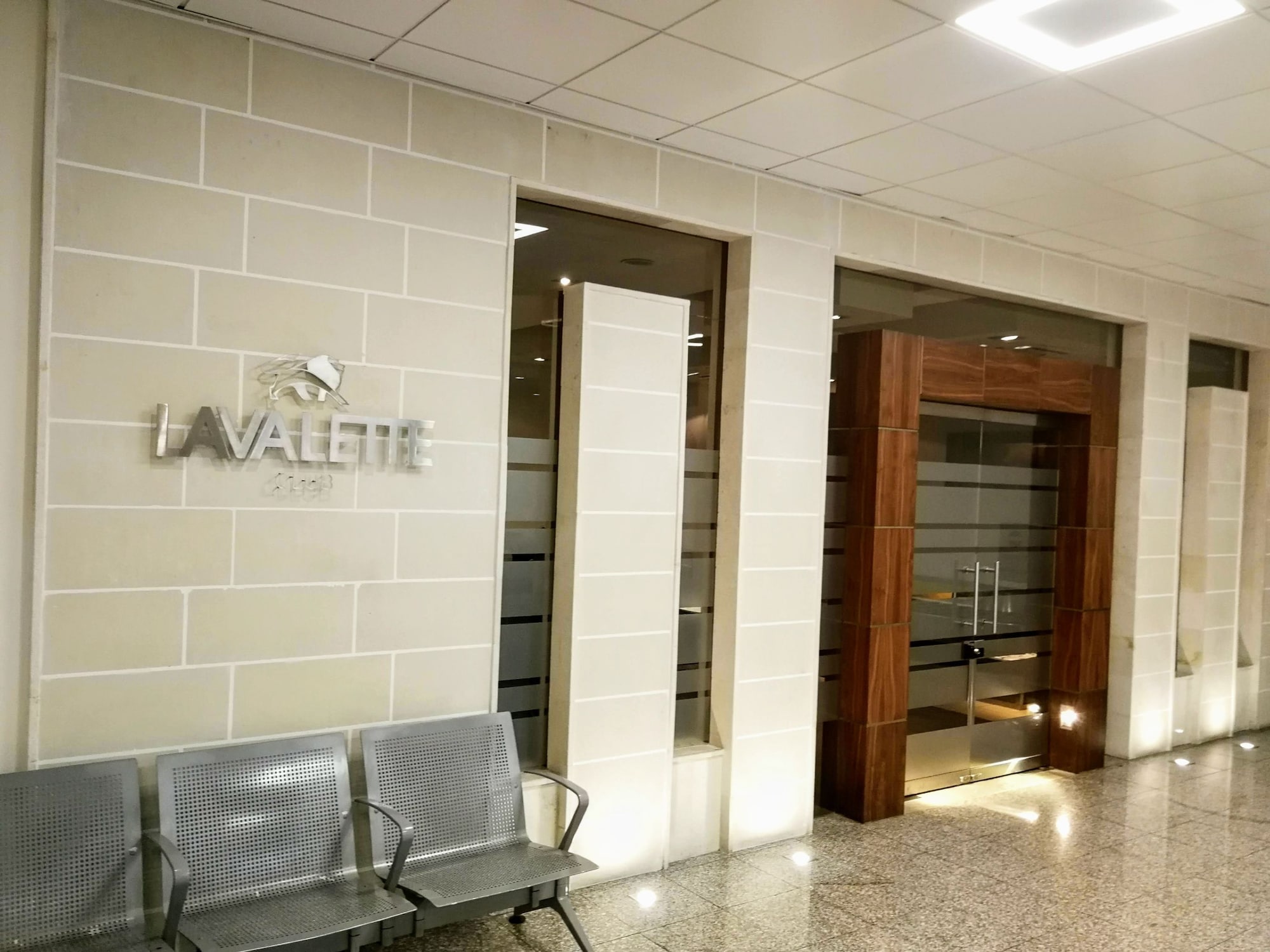 #1 of 5 images of VIP Lounge (Arrivals)