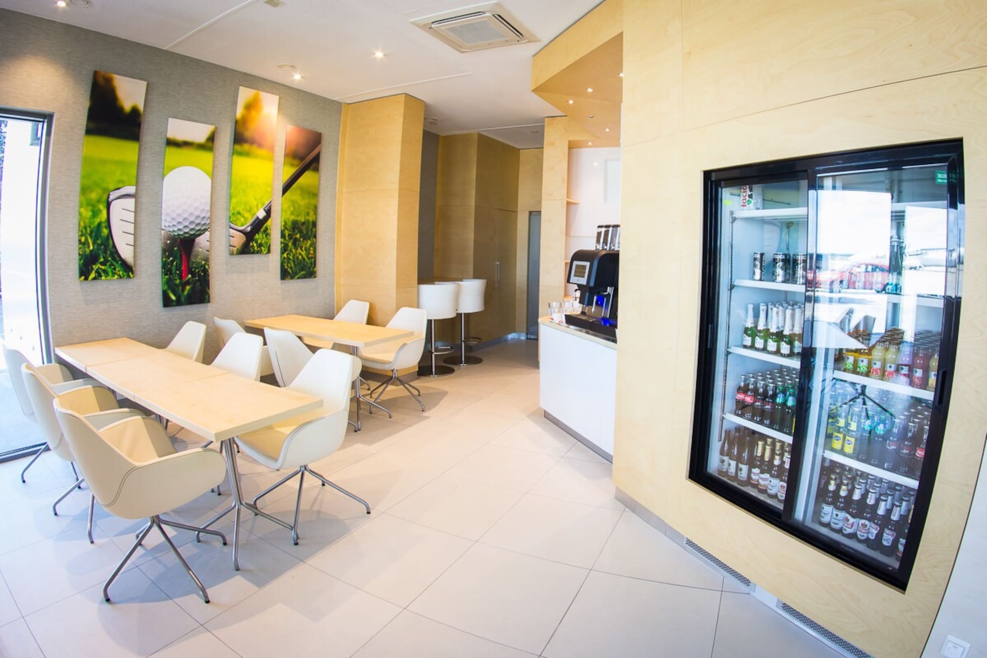 #3 of 5 images of Business Lounge