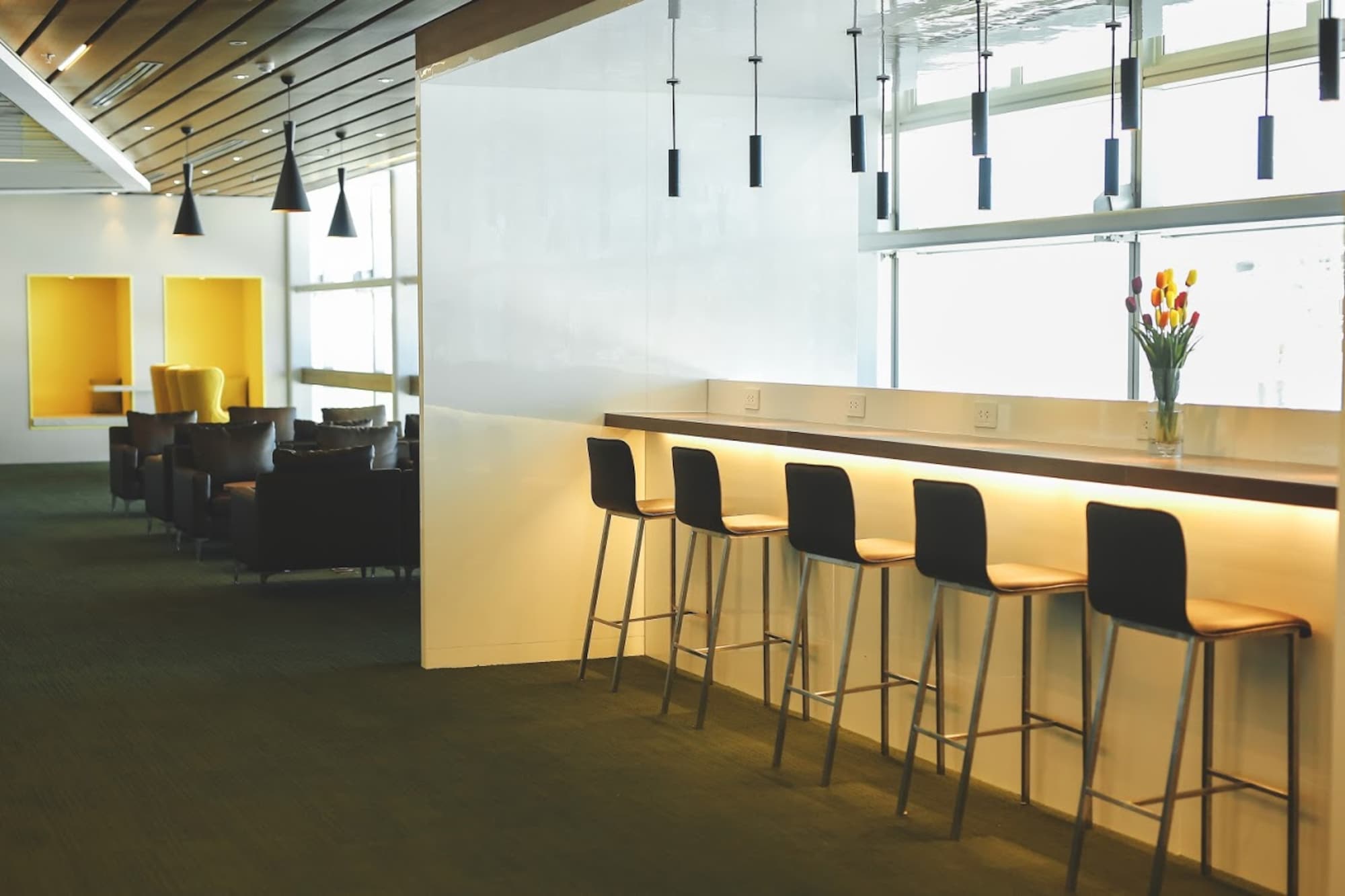 #4 of 5 images of Orchid Lounge