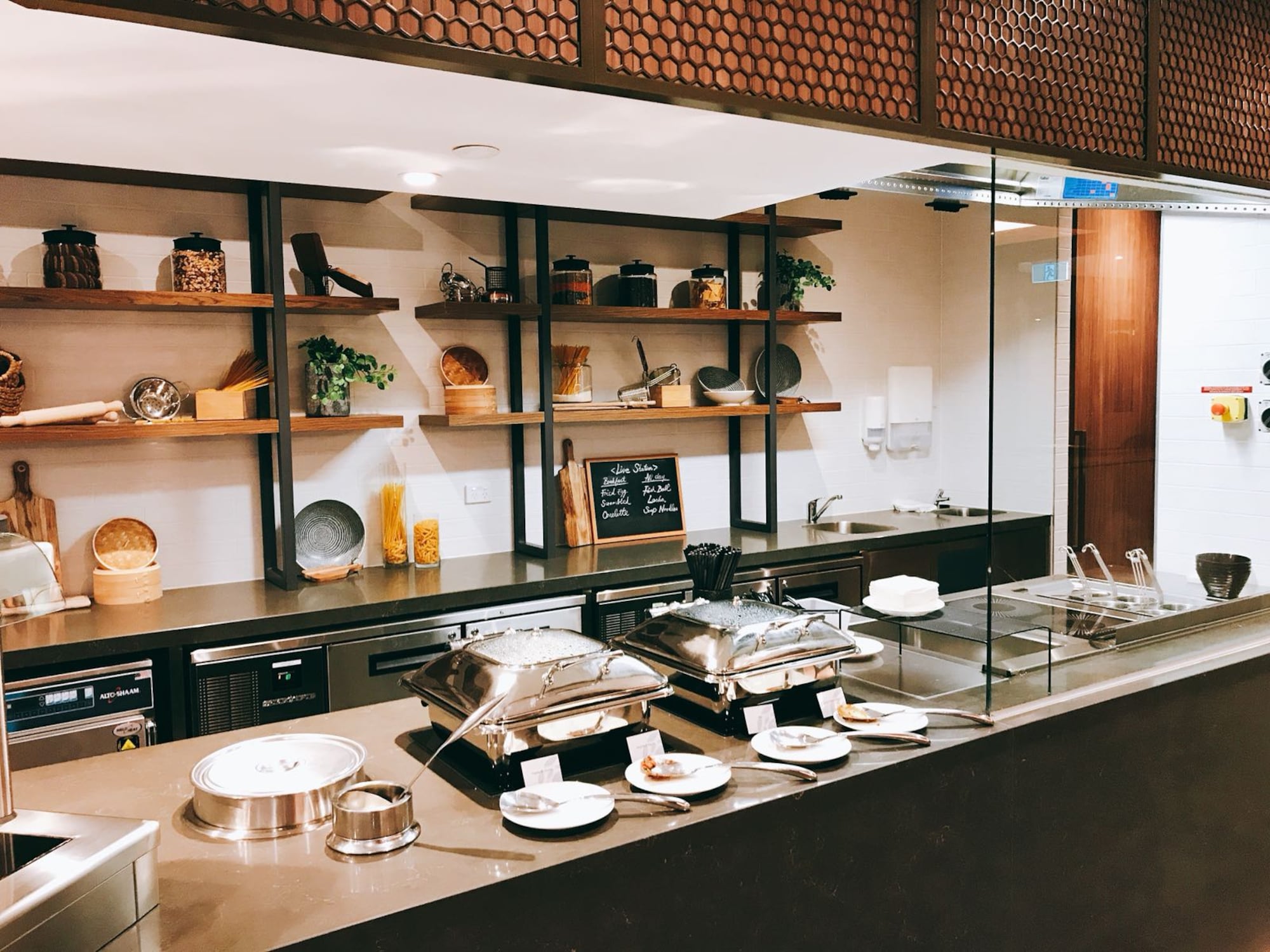 #4 of 5 images of Plaza Premium Lounge
