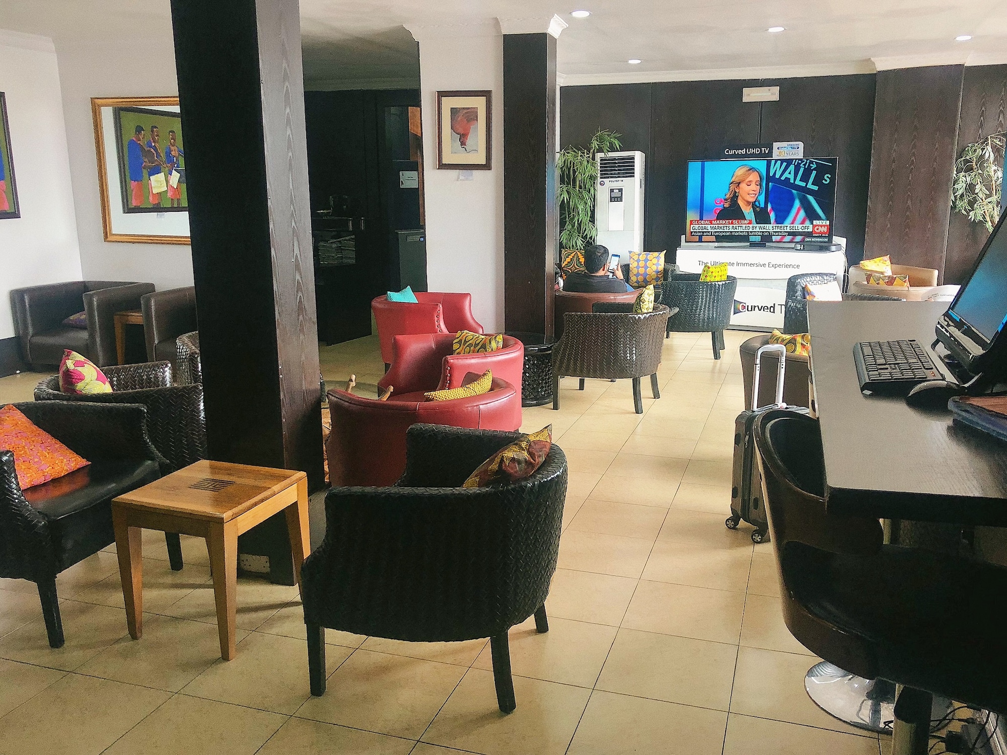 #2 of 5 images of SDS Lounge Services