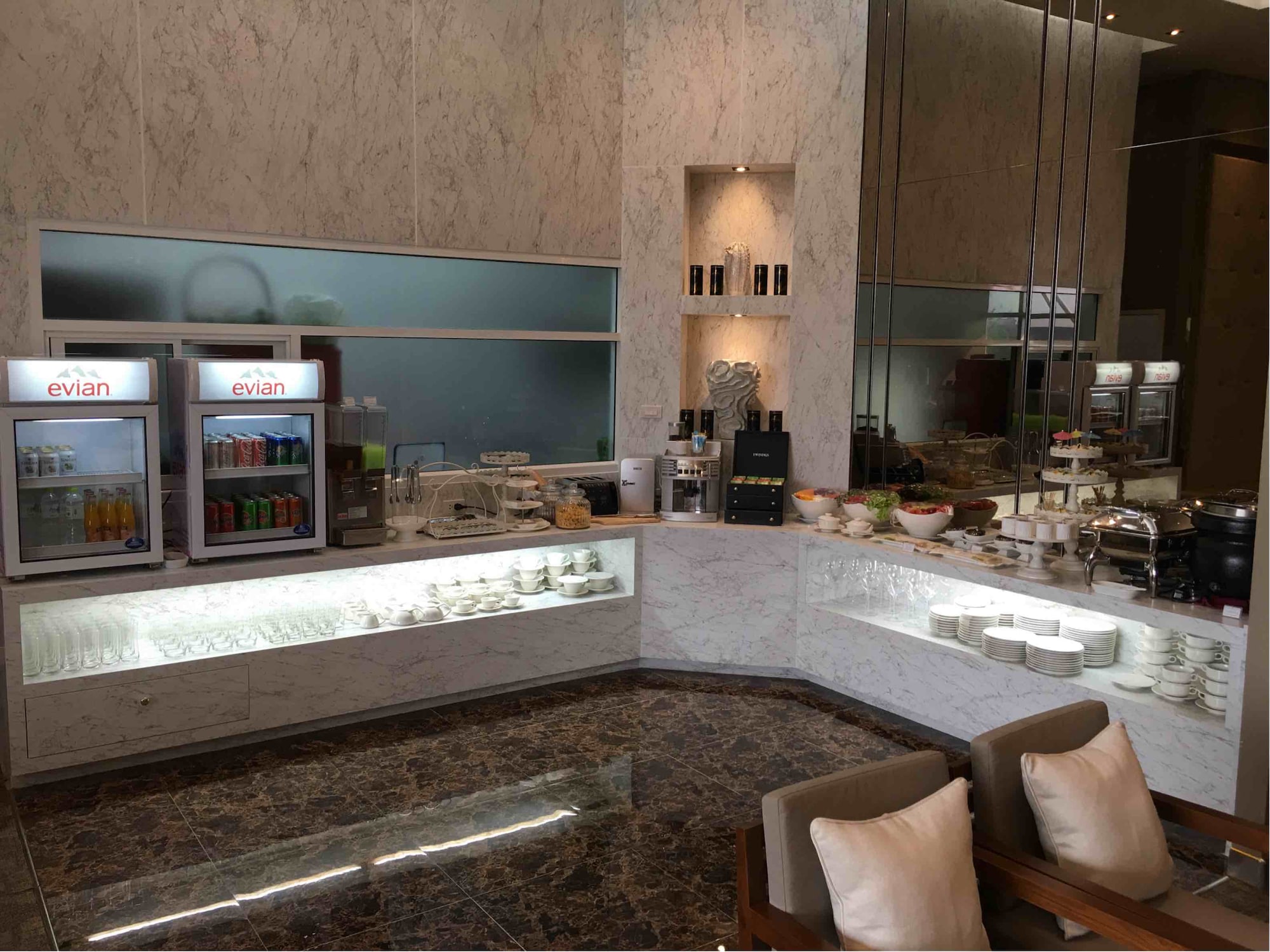 #5 of 5 images of The Coral Executive Lounge