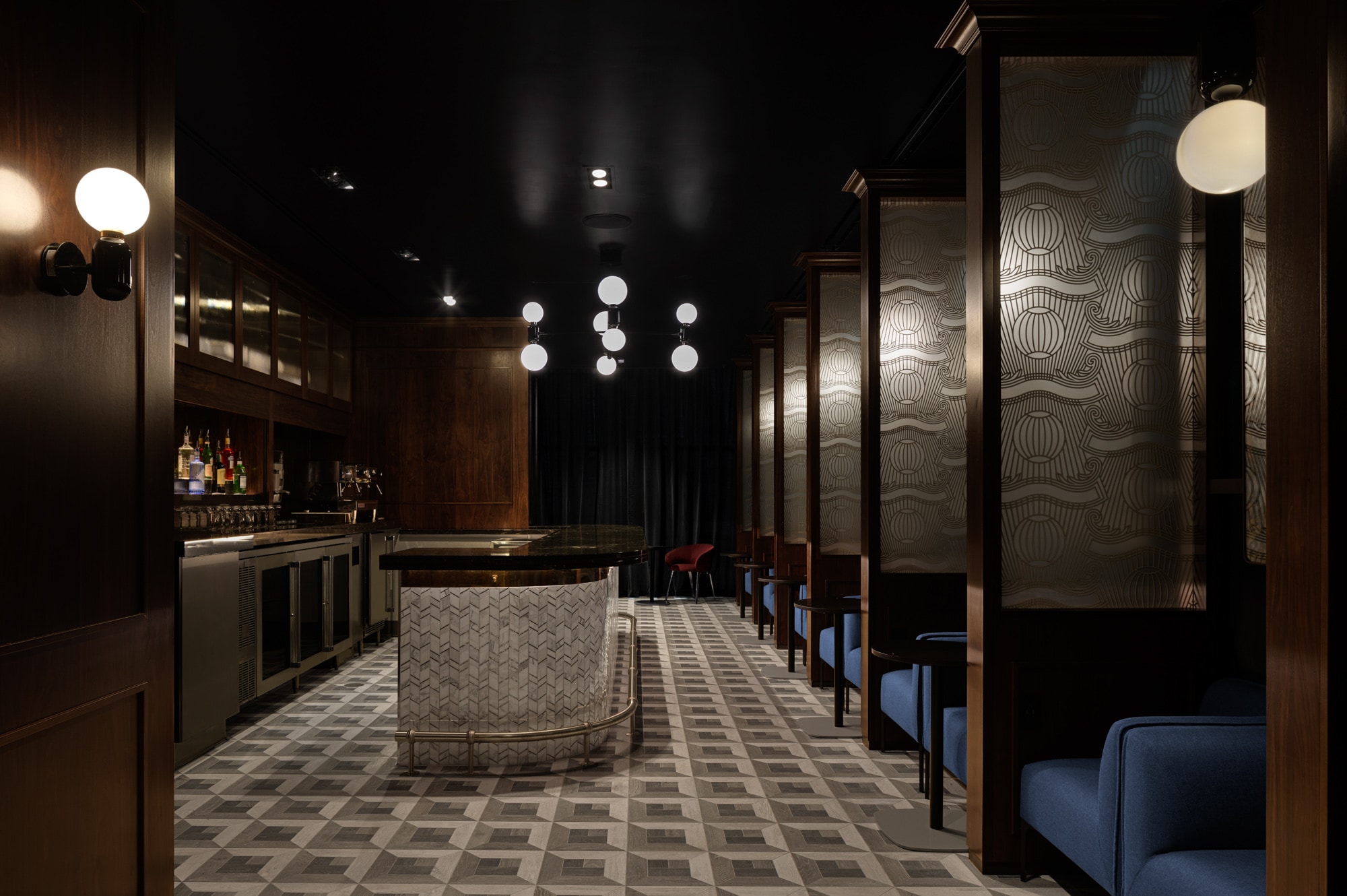 #3 of 5 images of The Centurion Lounge