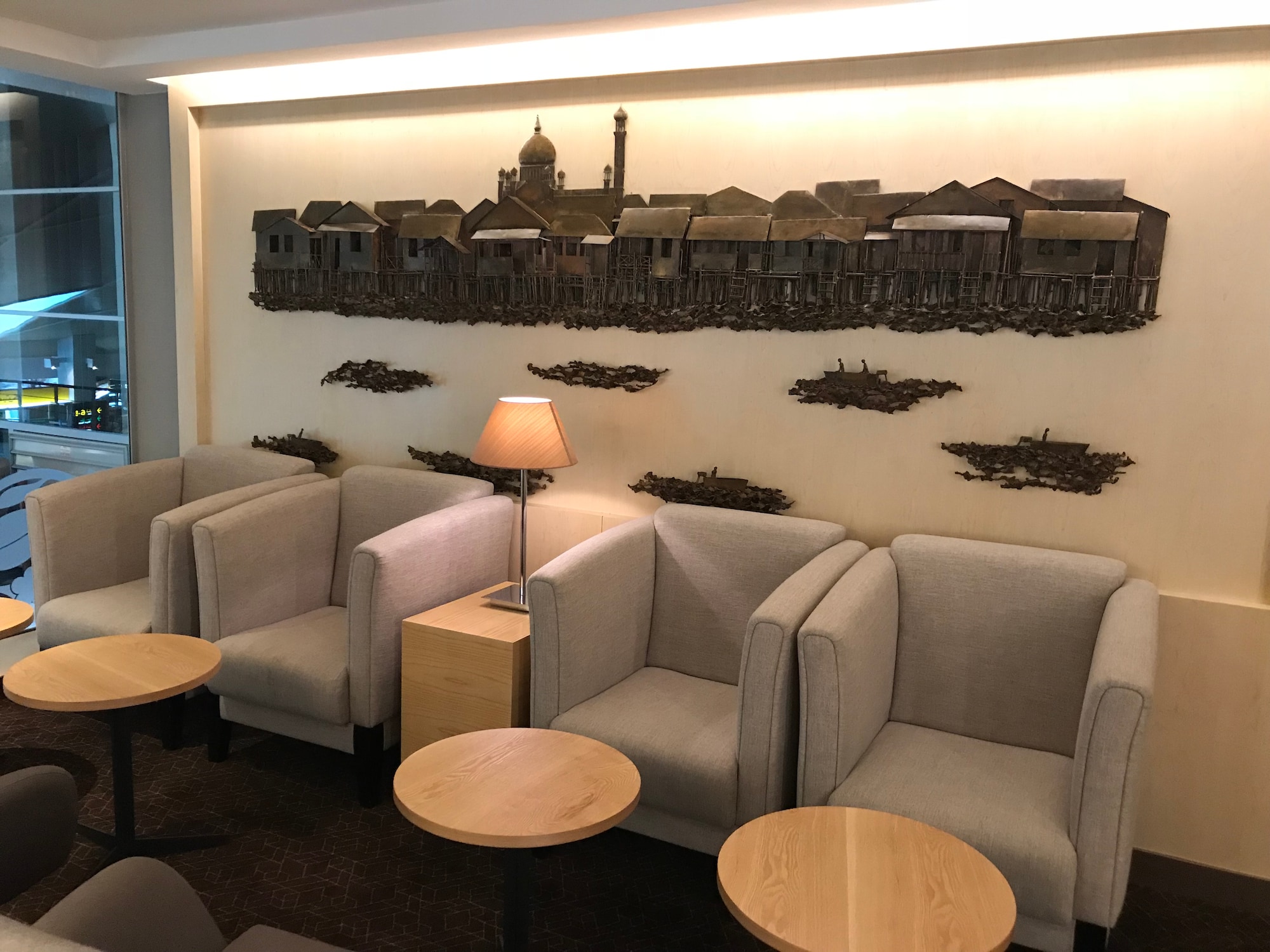 #2 of 3 images of Royal Brunei Airlines Sky Lounge
