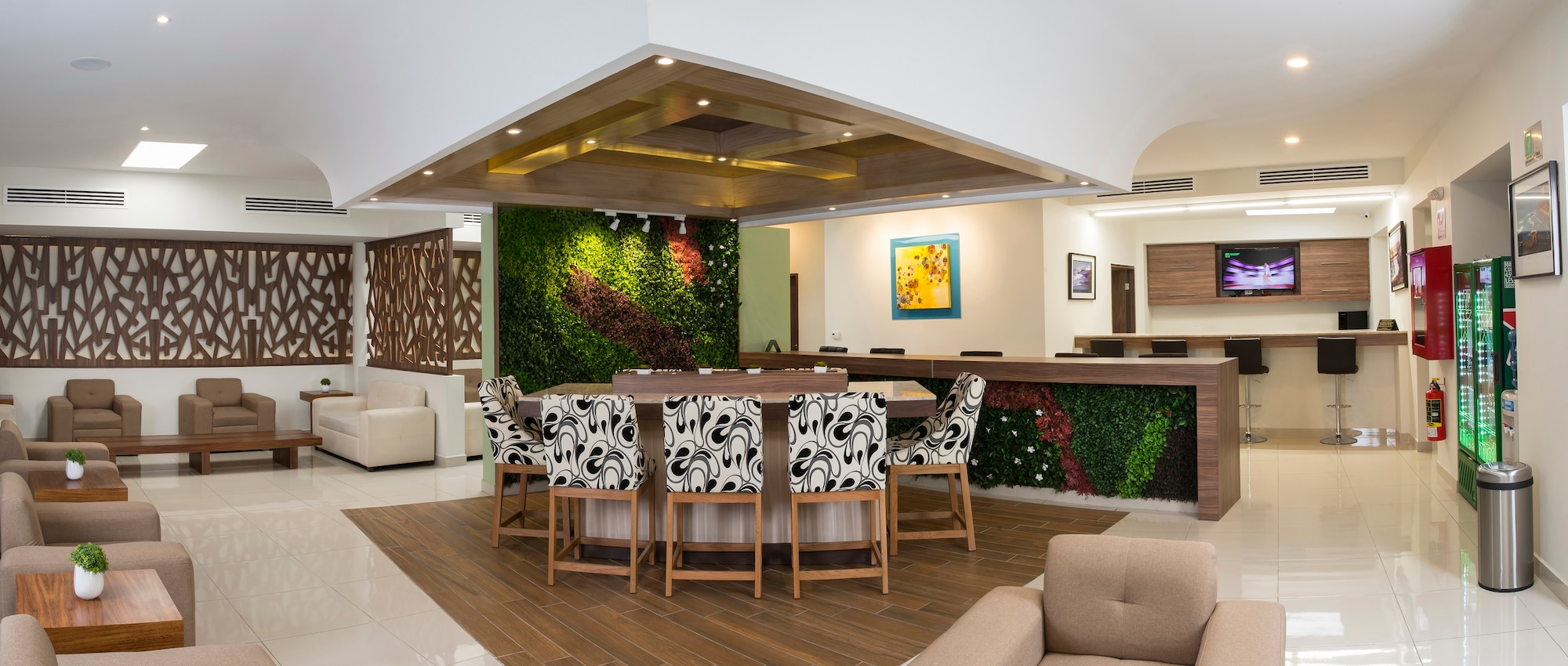 #1 of 5 images of OMA Premium Lounge