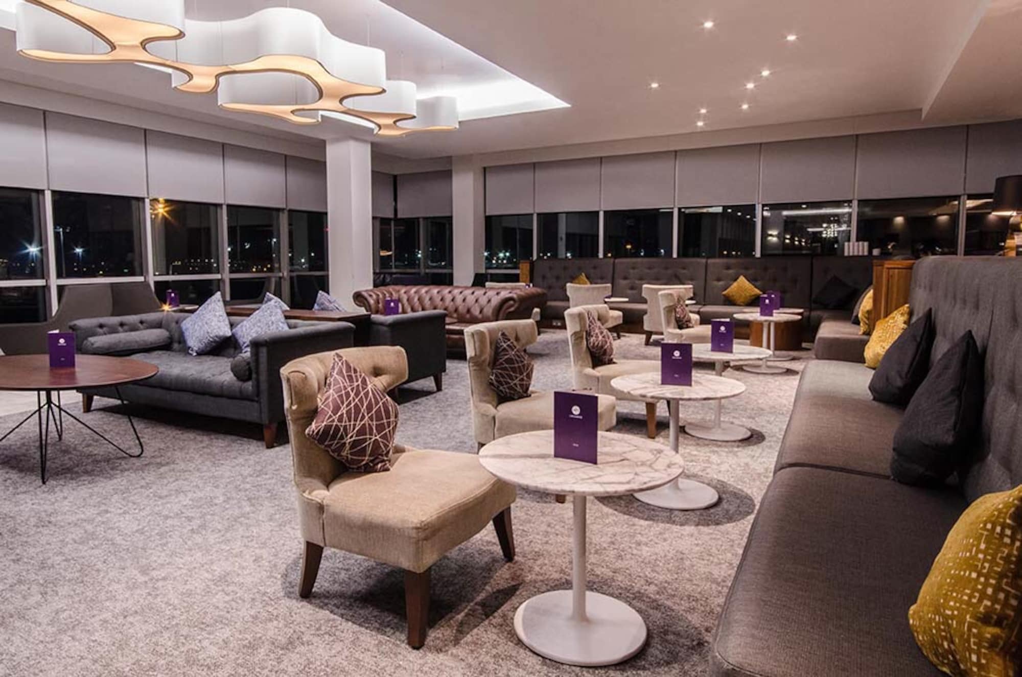 #1 of 5 images of No1 Lounges, Gatwick North