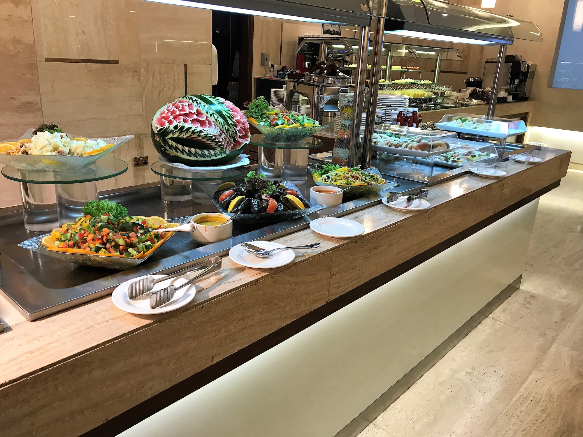 #4 of 5 images of Kuwait Airways Dasman Lounge