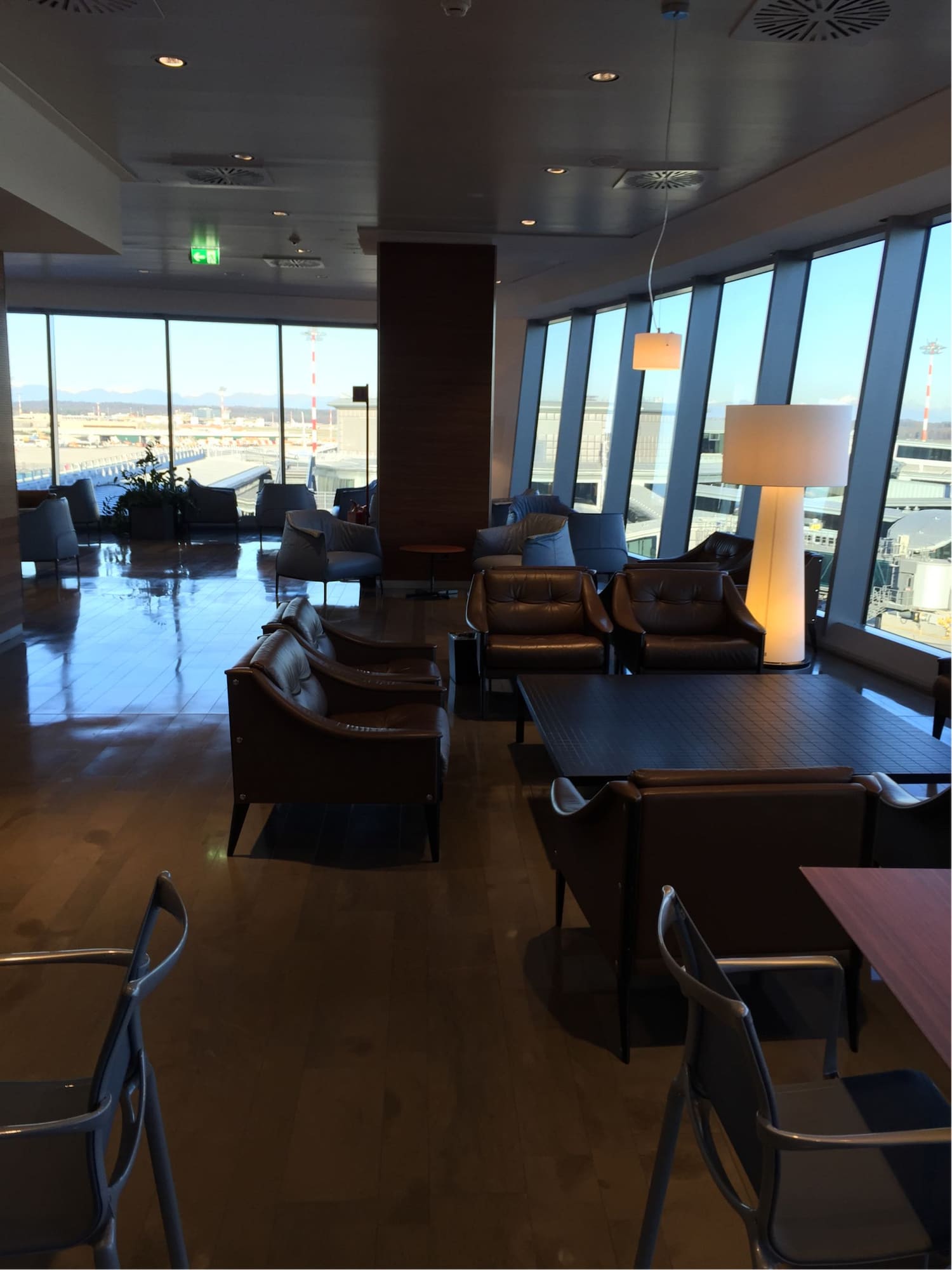 #2 of 5 slides of Montale Exclusive Lounge