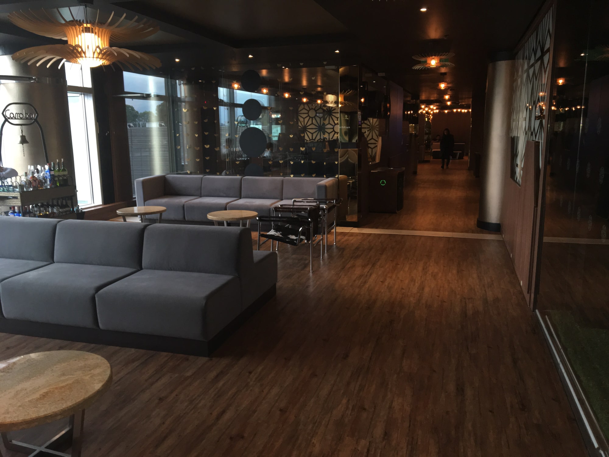 #4 of 5 images of El Dorado Lounge
