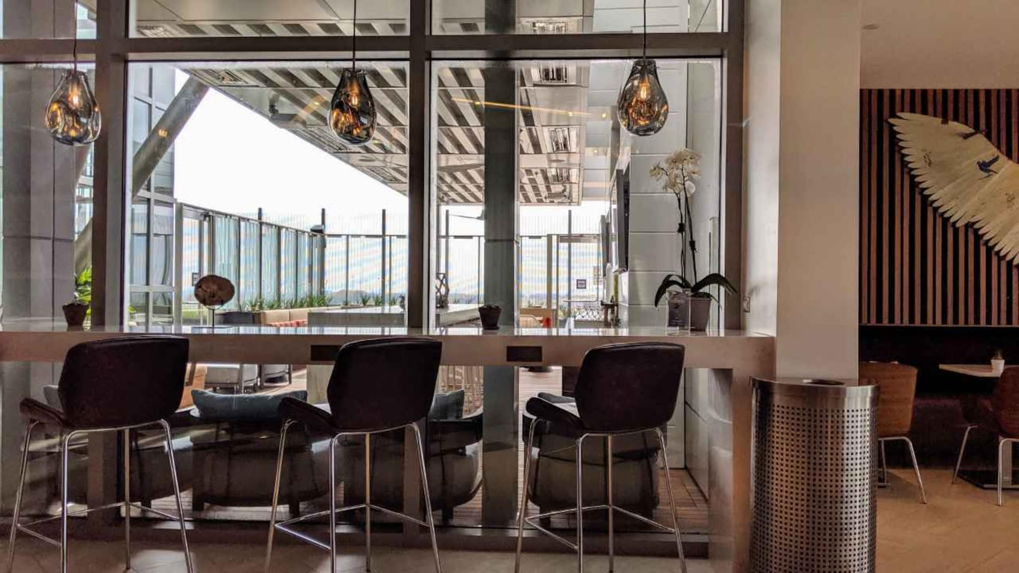 #2 of 4 images of Delta Sky Club