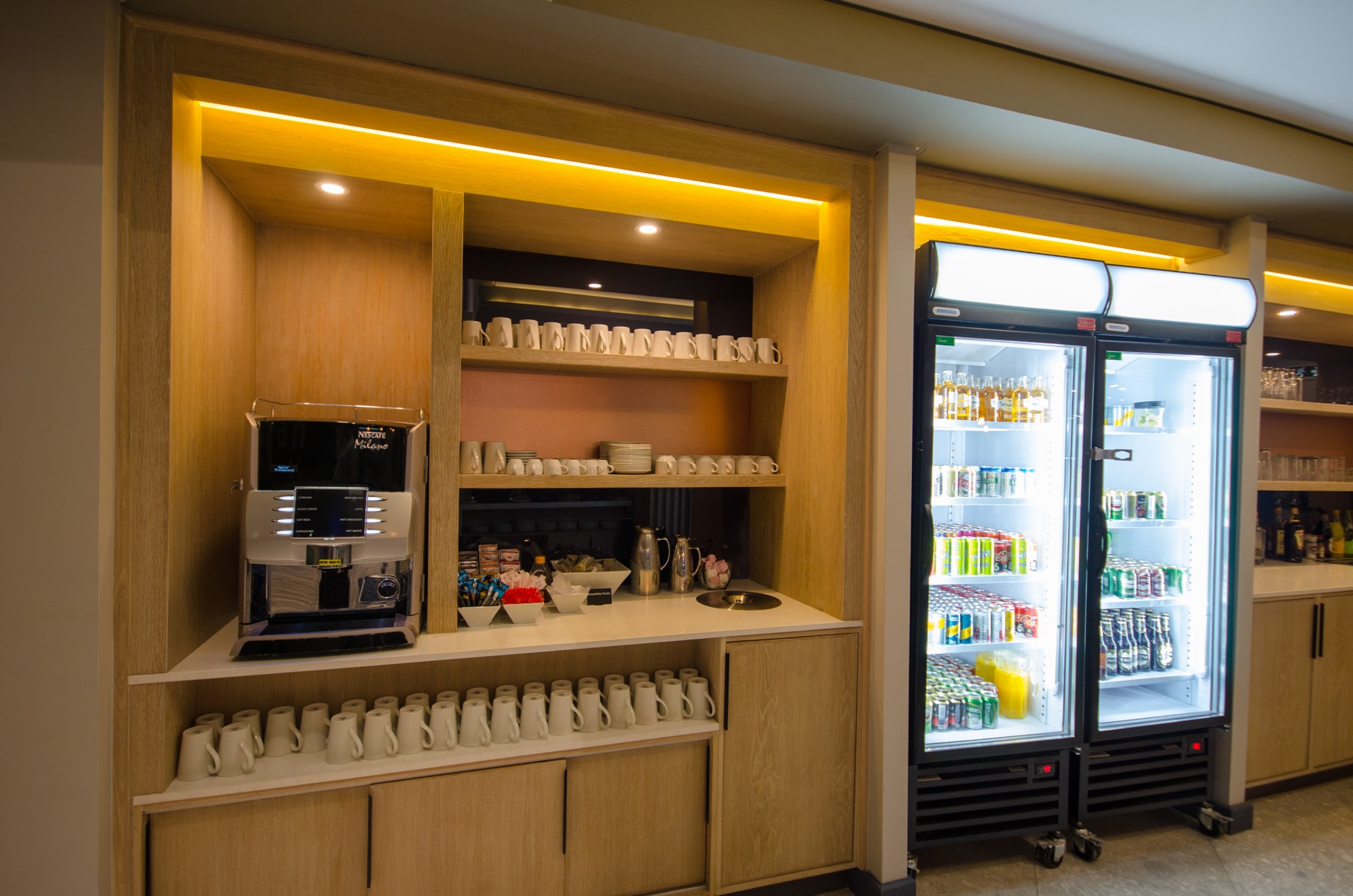 #4 of 5 images of Bidvest Premier Lounge
