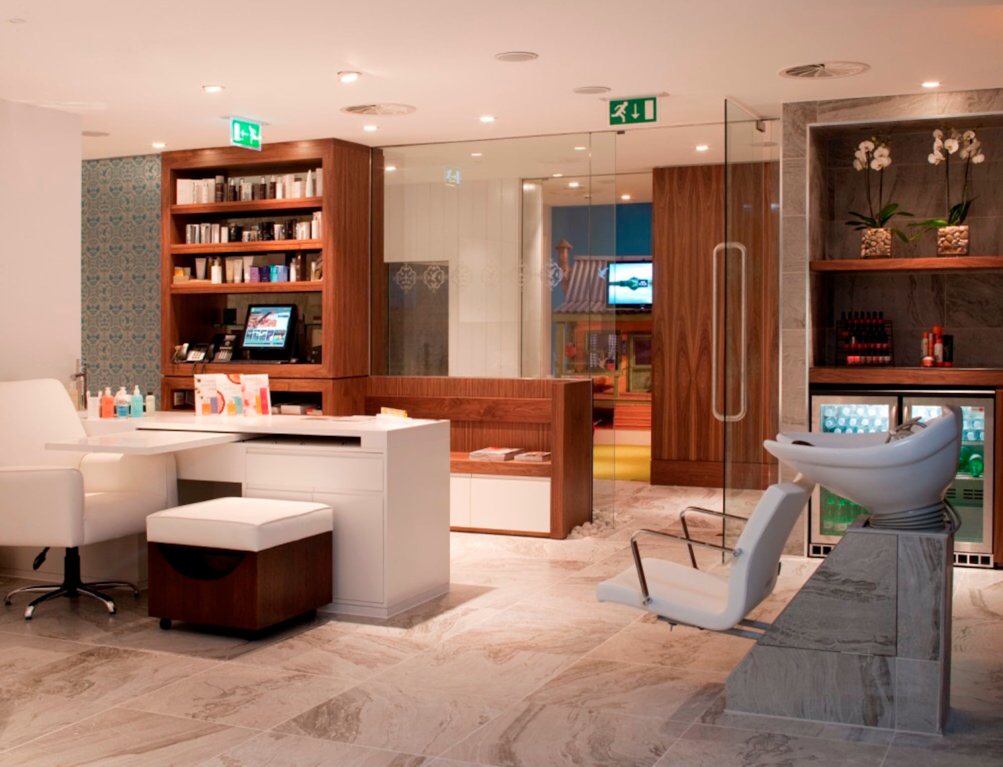 #1 of 5 images of No1 Lounges, Heathrow Terminal 3