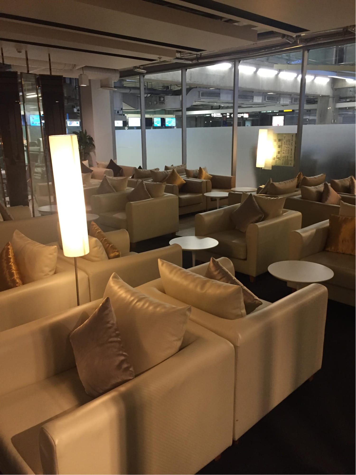 #1 of 5 images of Miracle First Class Lounge (Level 3)