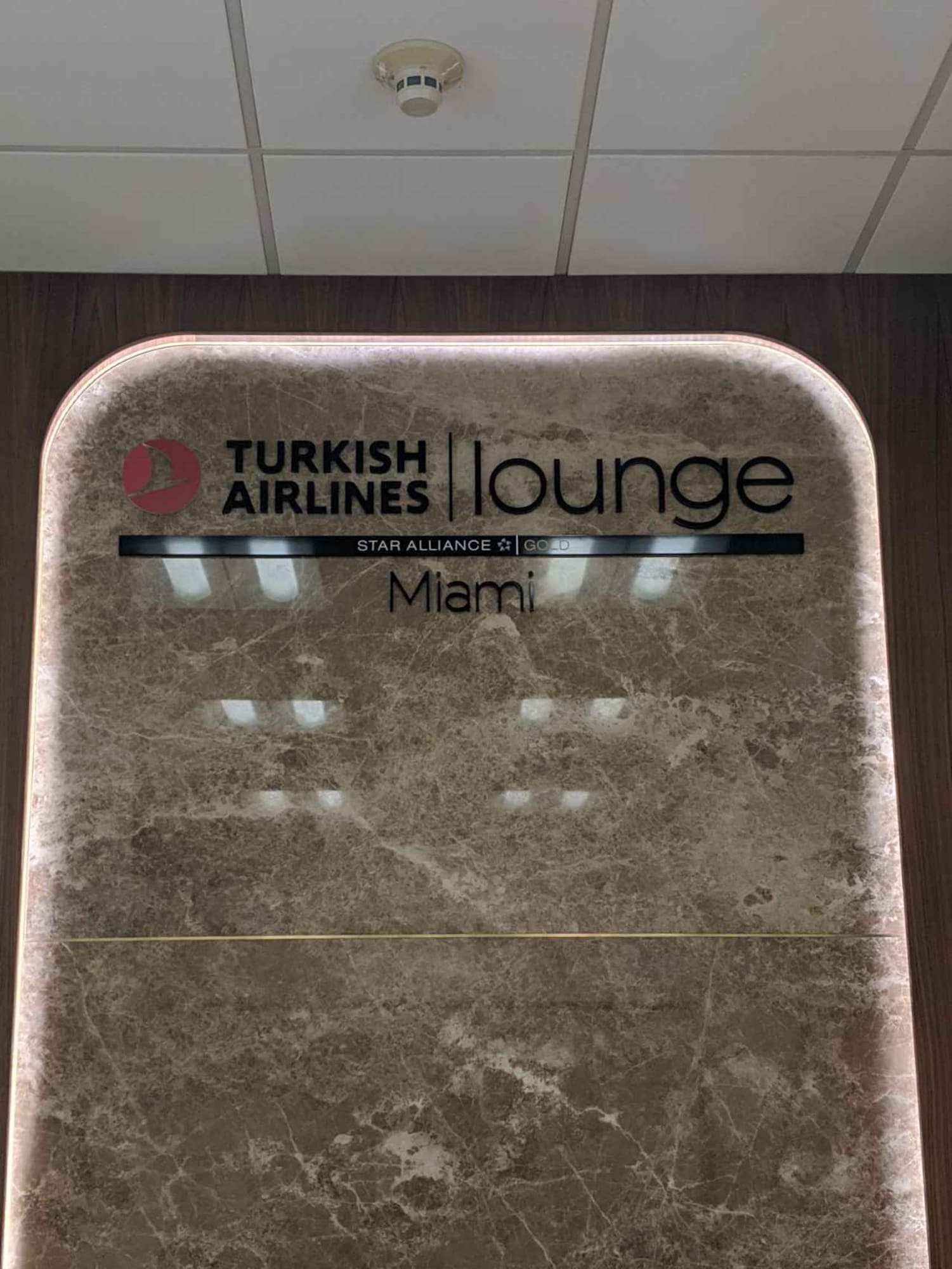 #5 of 5 images of Turkish Airlines Lounge Miami