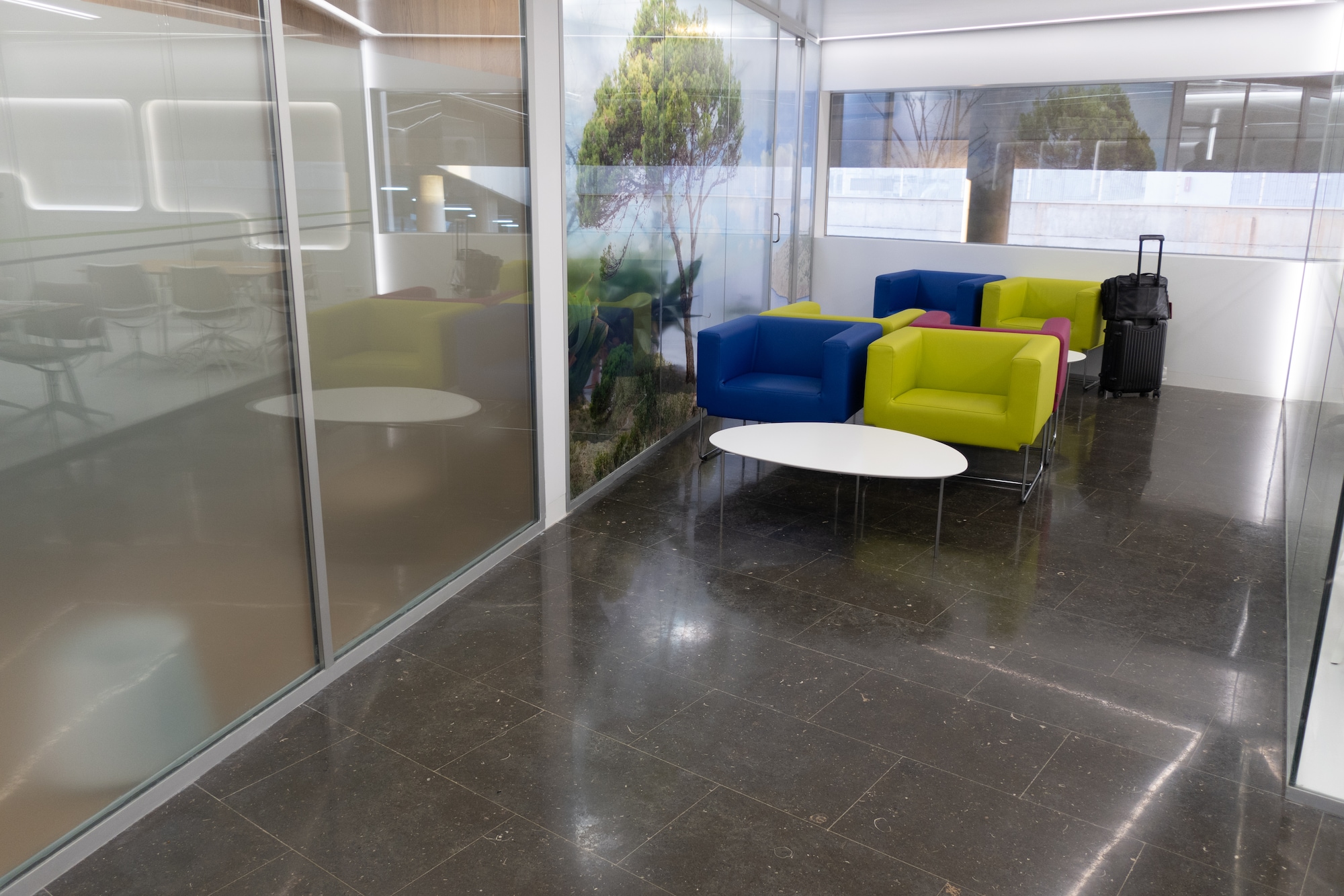 #4 of 5 images of Sala VIP Formentor (Temporarily Closed)