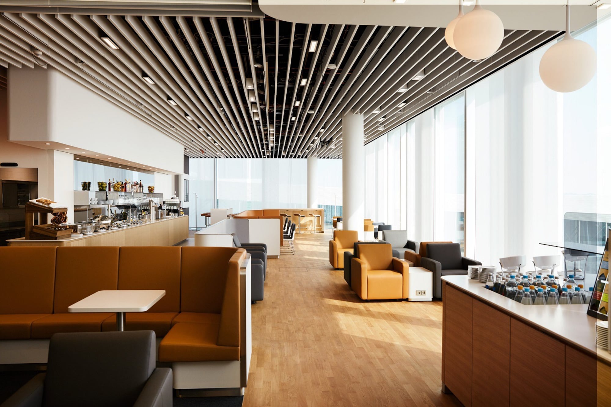 #1 of 5 images of Lufthansa Business Lounge (Schengen)