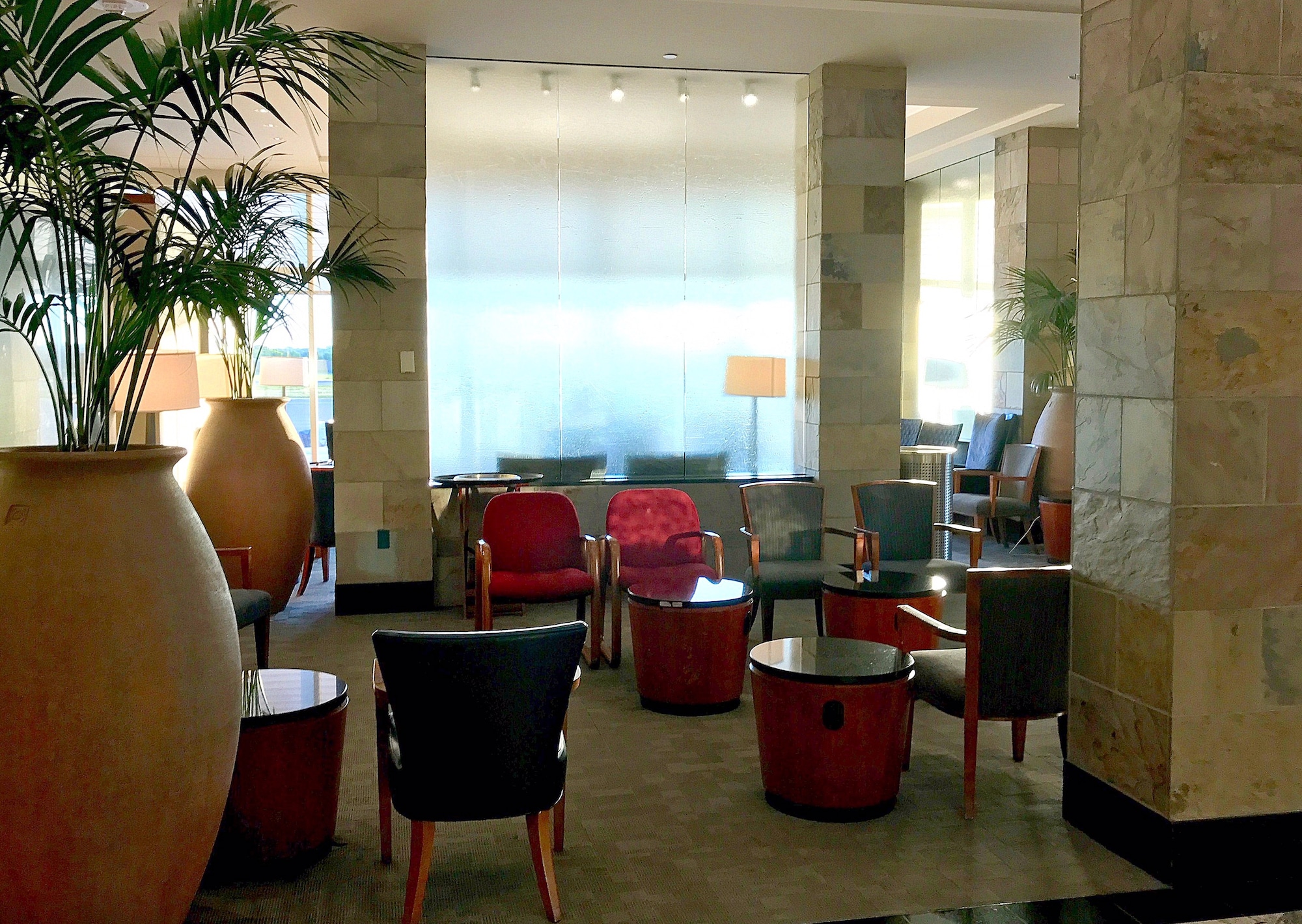 #3 of 5 images of Delta Sky Club