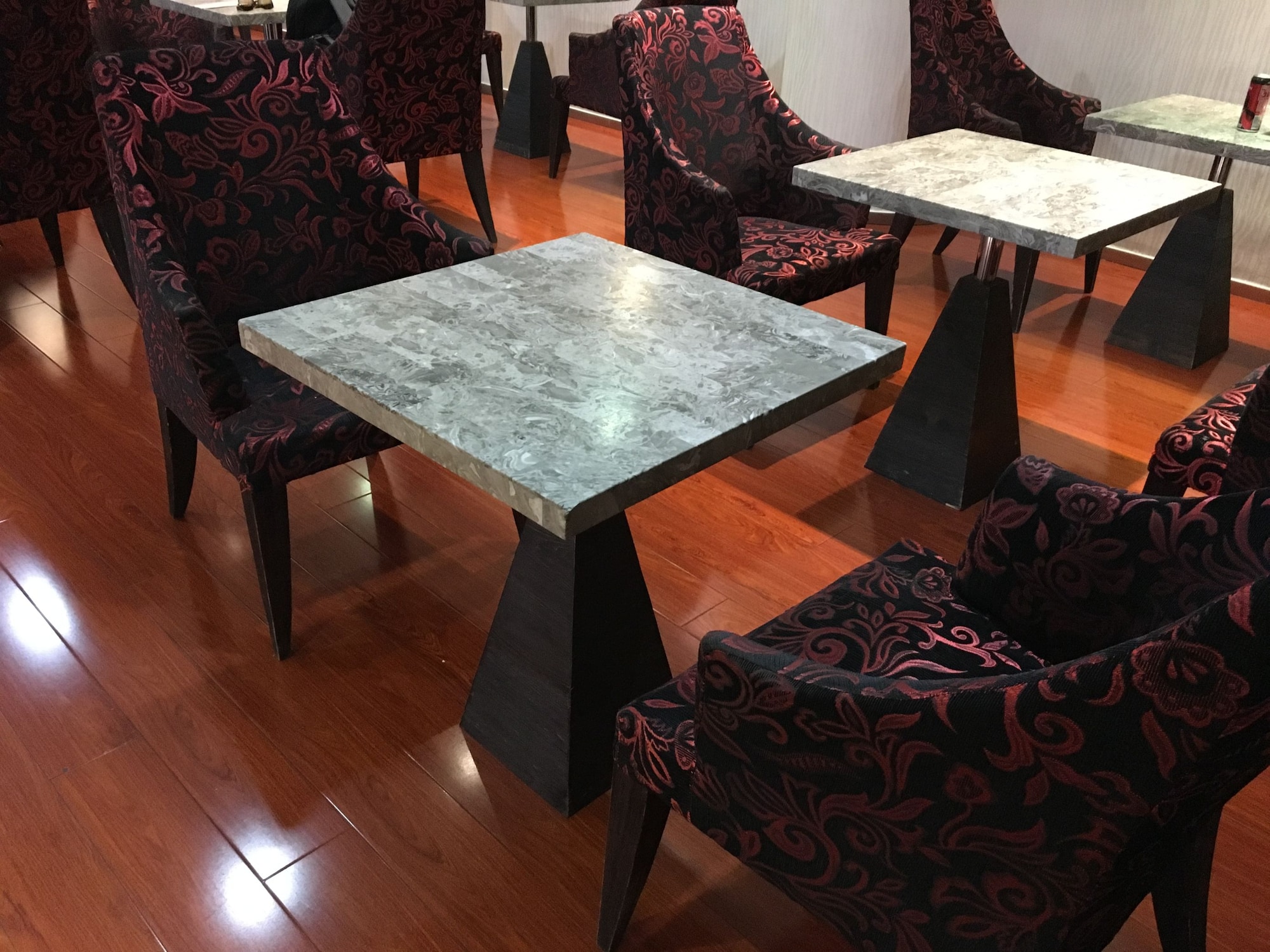 #3 of 5 images of Guest Lounge
