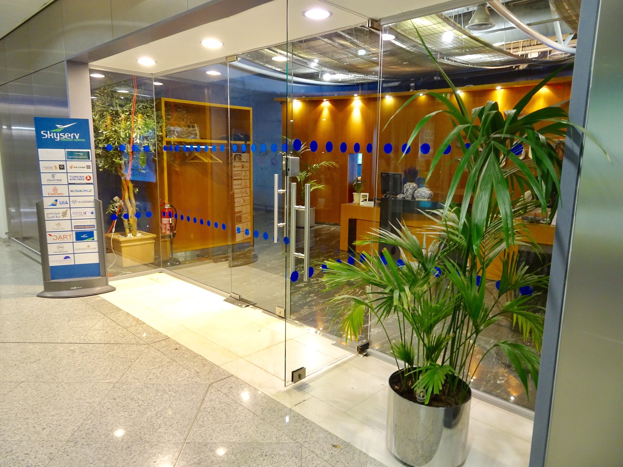 #3 of 5 images of Skyserv Aristotle Onassis Lounge