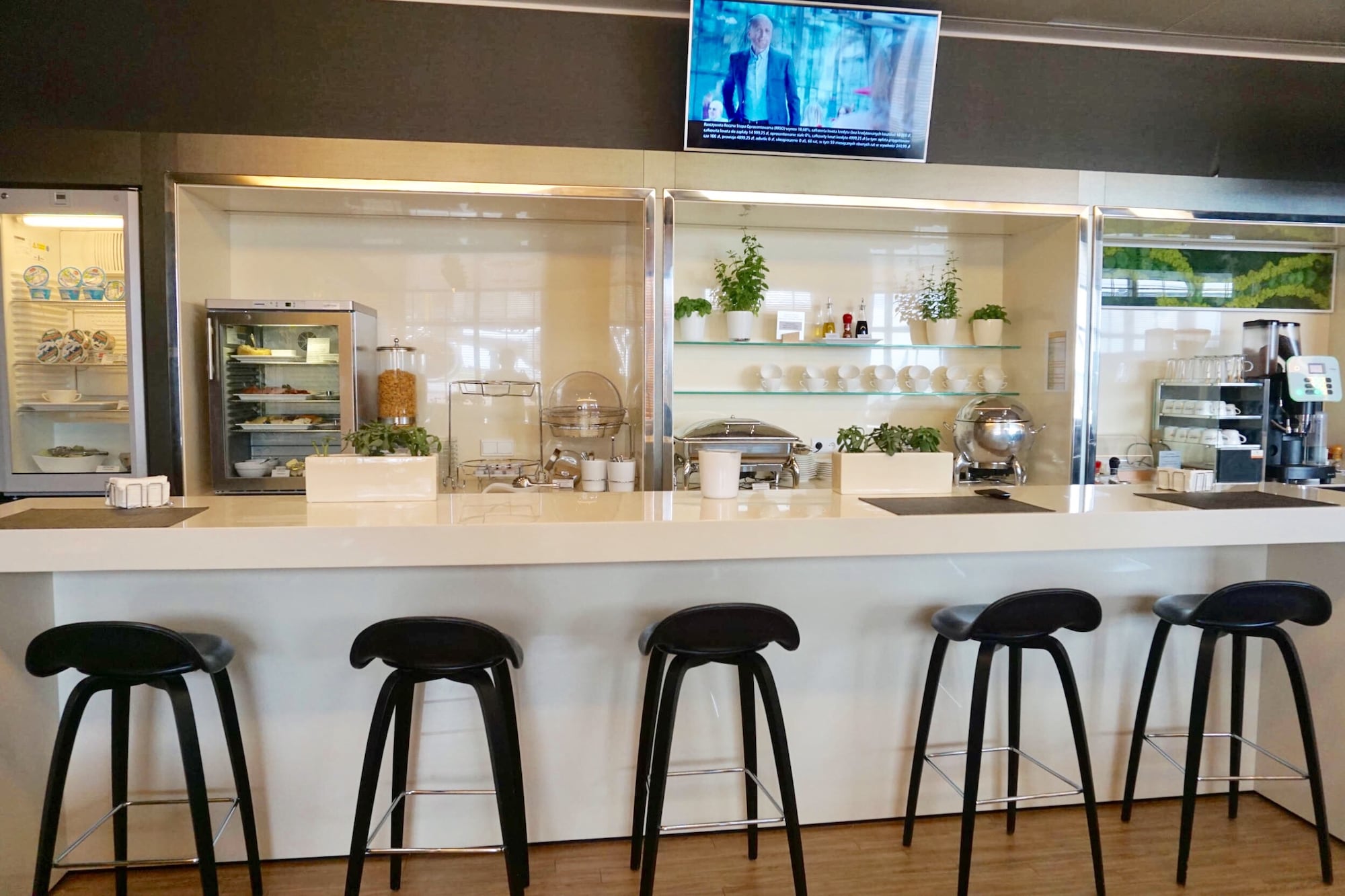 #3 of 5 images of Etiuda Executive Lounge