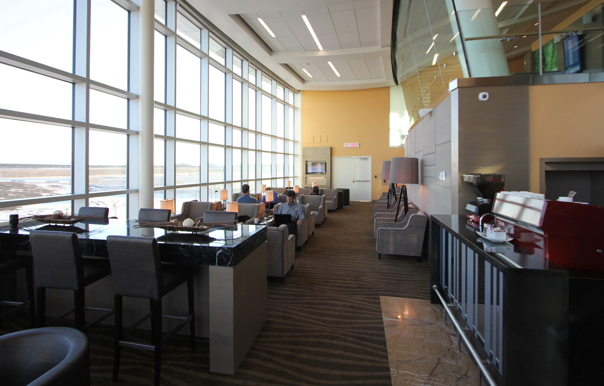 #4 of 5 images of Plaza Premium Lounge