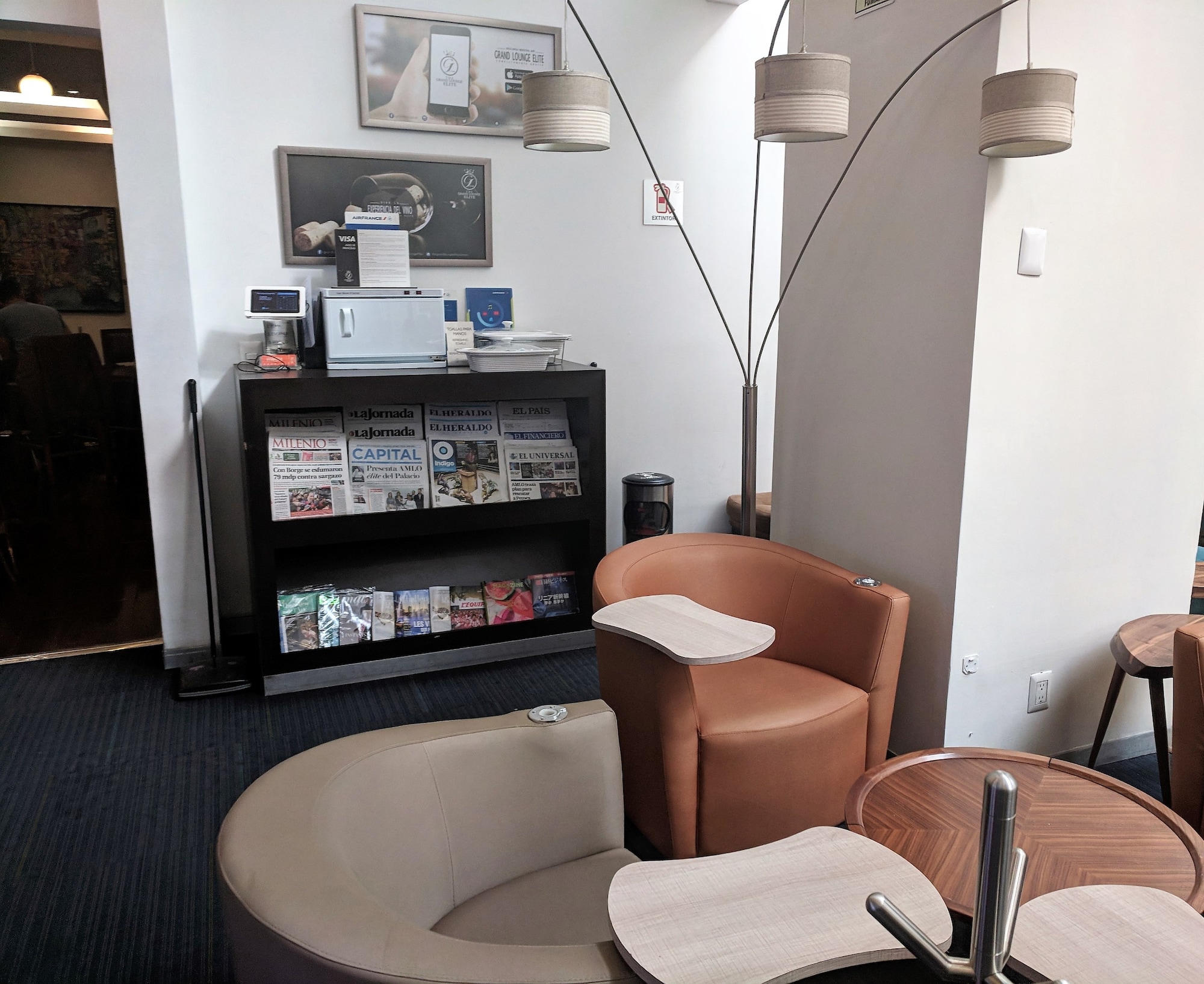 #2 of 5 images of The Grand Lounge Elite
